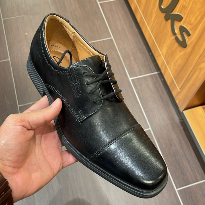 ilden Cap Toe Oxford Black