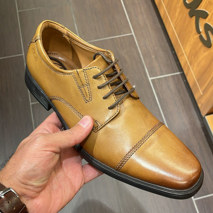 ilden Cap Toe Oxford Camel