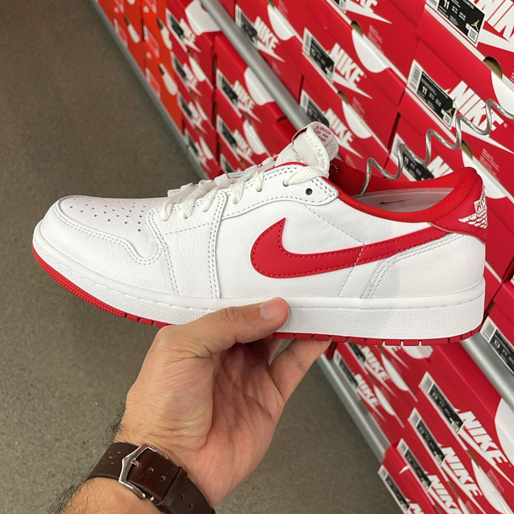 Air Jordan 1 Retro Low OG White + Red