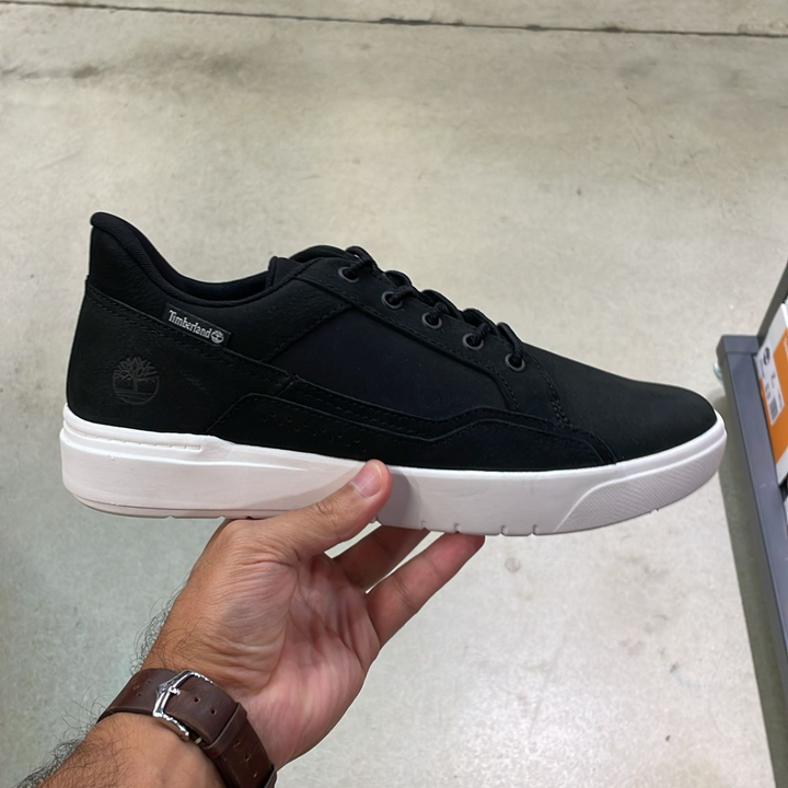 Allston Low Lace-Up Sneaker Black